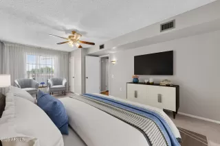 Photo #3: 7007487 Listing