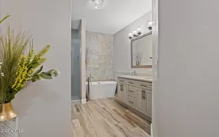 Photo #2: 7007586 Listing 