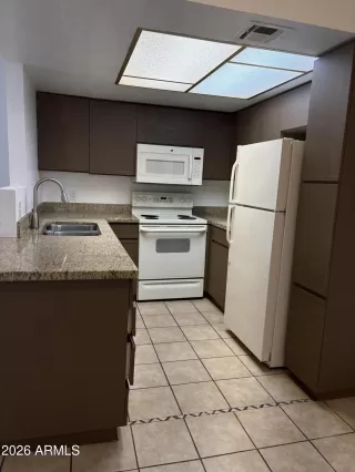 Photo #2: 7007719 Listing 