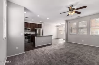 Photo #5: 7007786 Listing 