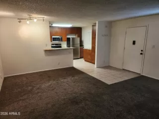 Photo #2: 7007876 Listing 