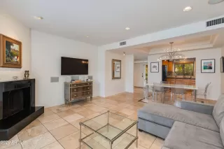 Photo #6: 7007909 Listing 