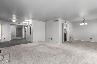 Photo #5: 7008071 Listing 