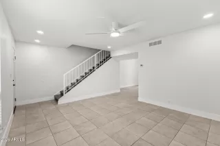 Photo #5: 7008081 Listing 