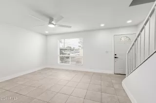 Photo #6: 7008081 Listing 