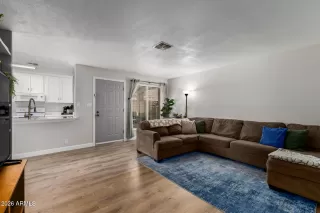 Photo #6: 7008269 Listing 