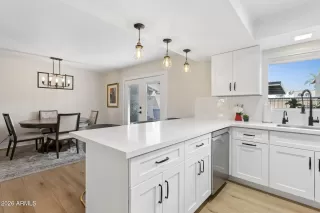 Photo #1: 7008371 Listing