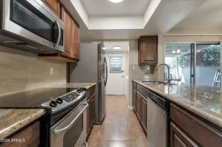Photo #4: 7008375 Listing