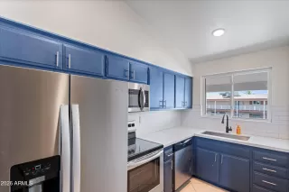 Photo #6: 7008516 Listing 