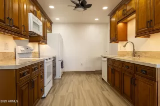 Photo #3: 7008529 Listing 