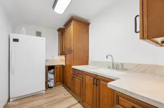 Photo #5: 7008529 Listing 