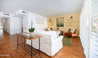 Photo #4: 7008552 Listing