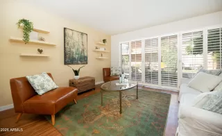 Photo #5: 7008552 Listing