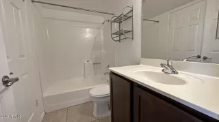 Photo #2: 7008569 Listing