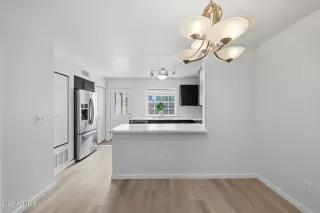 Photo #6: 7008585 Listing 