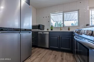 Photo #5: 7008679 Listing 