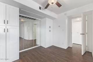 Photo #5: 7008685 Listing 