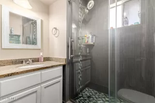 Photo #6: 7008699 Listing 