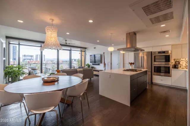 MLS: 7008770 Condo For Sale