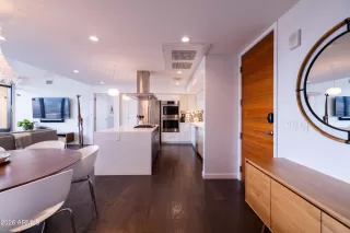 Photo #2: 7008770 Listing 