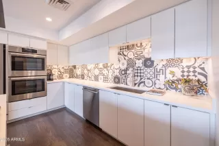 Photo #4: 7008770 Listing 