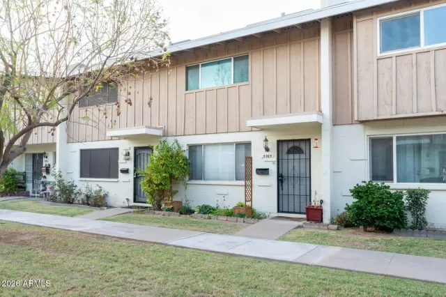 MLS: 7008774 Condo For Sale