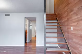 Photo #2: 7008774 Listing