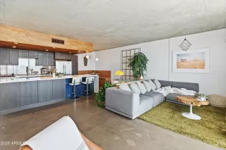 Photo #5: 7008790 Listing 