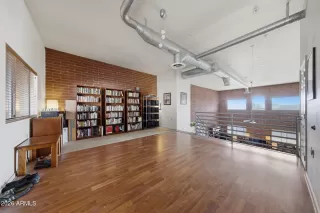 Photo #5: 7008797 Listing 