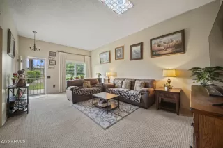 Photo #3: 7008875 Listing