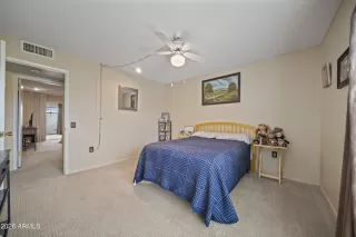 Photo #5: 7008875 Listing