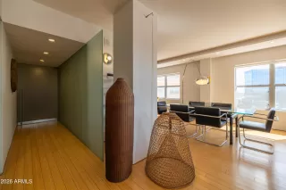 Photo #2: 7008881 Listing 