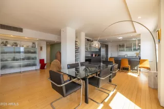 Photo #3: 7008881 Listing 