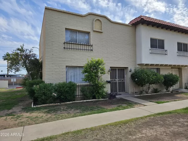 MLS: 7008915 Condo For Sale