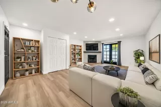 Photo #2: 7008956 Listing 