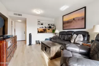 Photo #1: 7009041 Listing