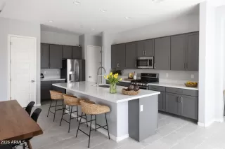 Photo #2: 7009110 Listing