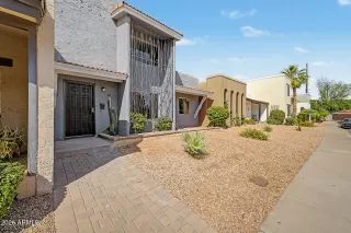 Photo #1: 7009279 Listing