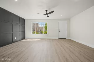 Photo #3: 7009279 Listing