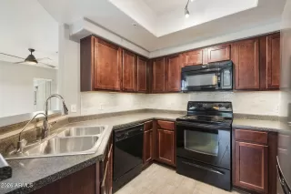 Photo #4: 7009315 Listing 