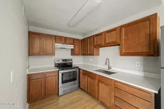 Photo #2: 7009335 Listing 