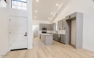 Photo #3: 7009342 Listing