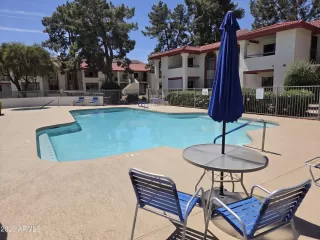 Photo #3: 7009362 Listing 