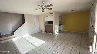 Photo #4: 7009376 Listing