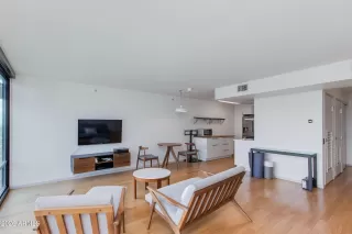 Photo #1: 7009405 Listing