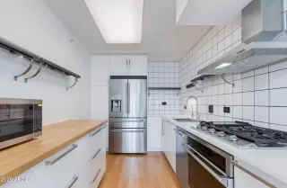 Photo #2: 7009405 Listing