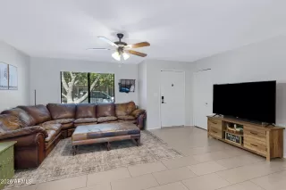 Photo #5: 7009441 Listing 