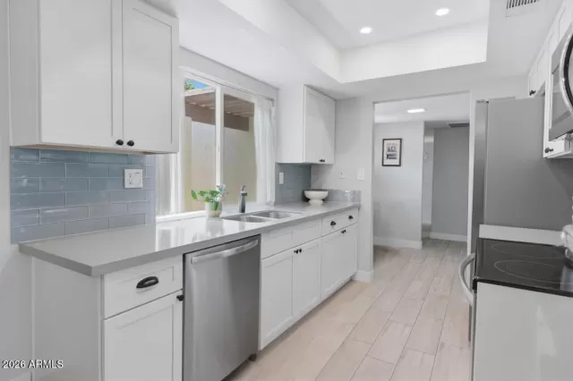 MLS: 7009534 Condo For Sale