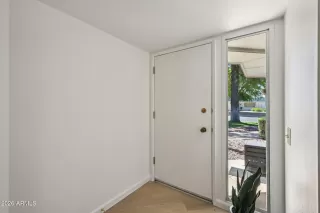 Photo #4: 7009540 Listing 