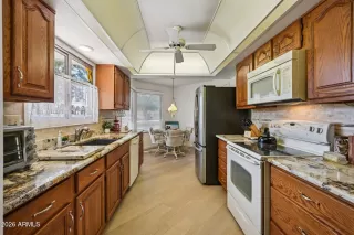 Photo #5: 7009540 Listing 